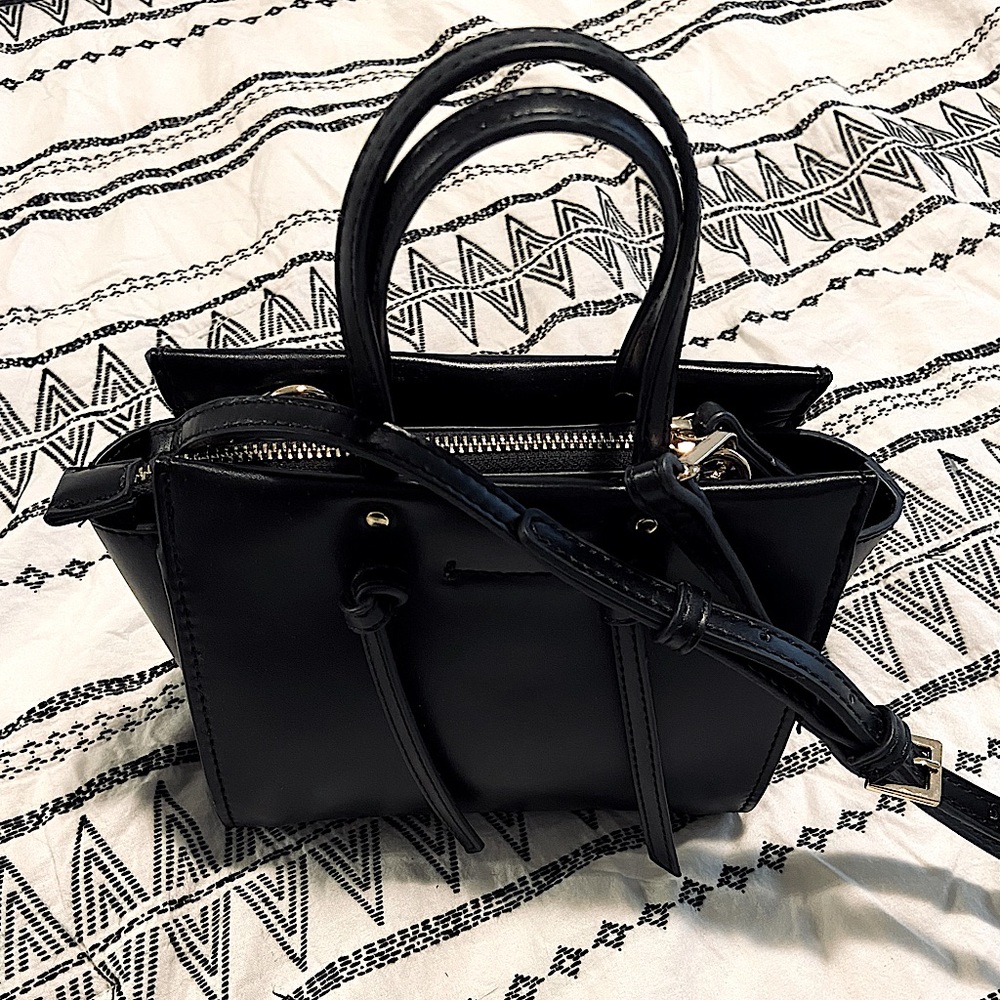 Zara mini bag never used 👜